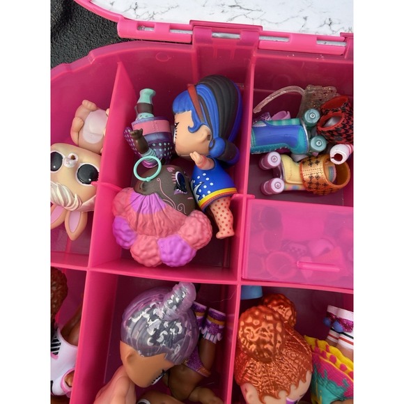 LOL Surprise Doll Lot 32 Dolls 2016-2018 w Case Accessories Big Sisters - Picture 10 of 13